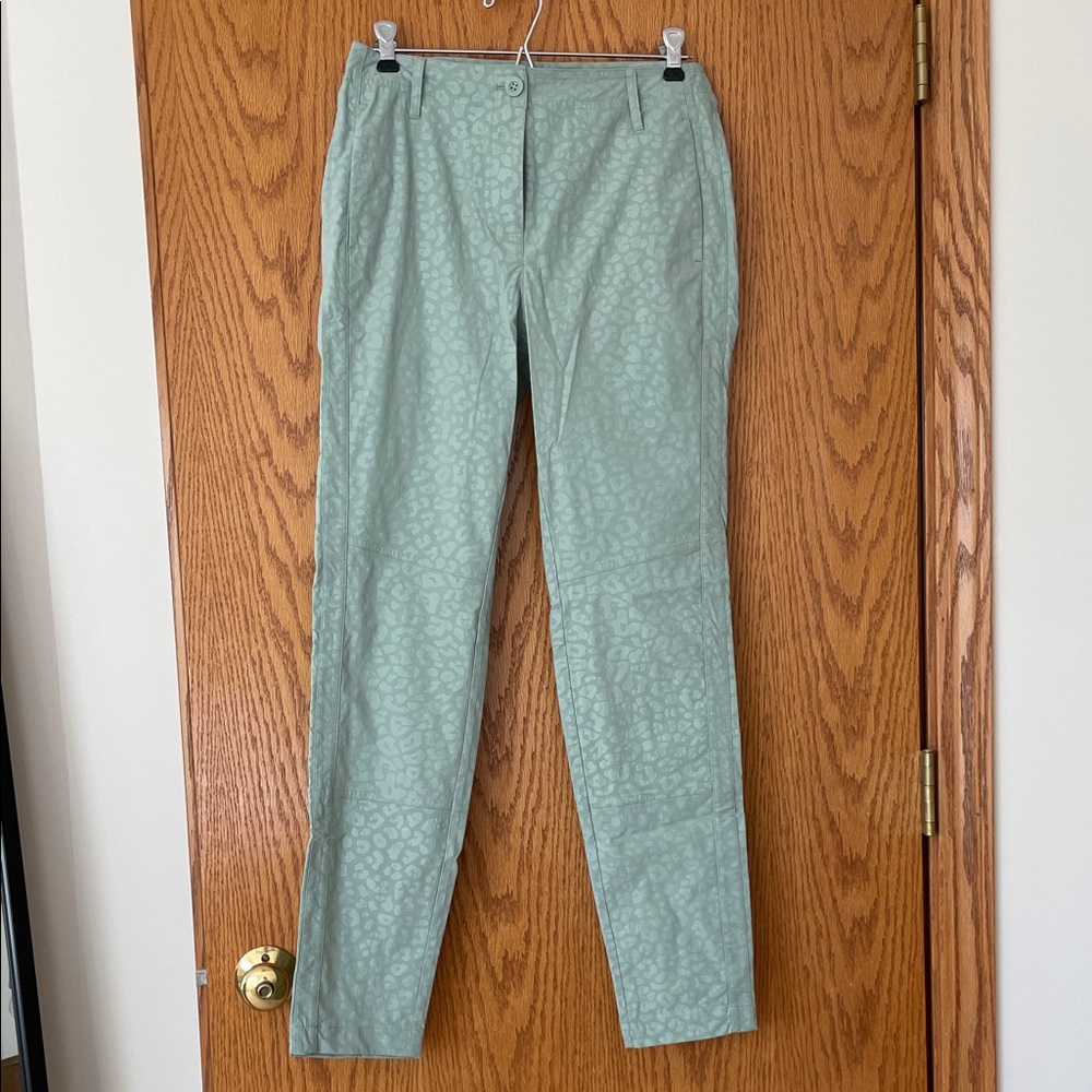 Anatomie Quinn Embossed Sage Stretch Travel pants